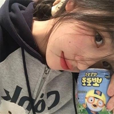 极黑的布伦希尔特海报